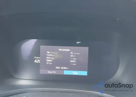 2024 Volvo S60 B5 Core Dark Theme z USA, uszkodzony, nr VIN 7JRL12FK0RG317975